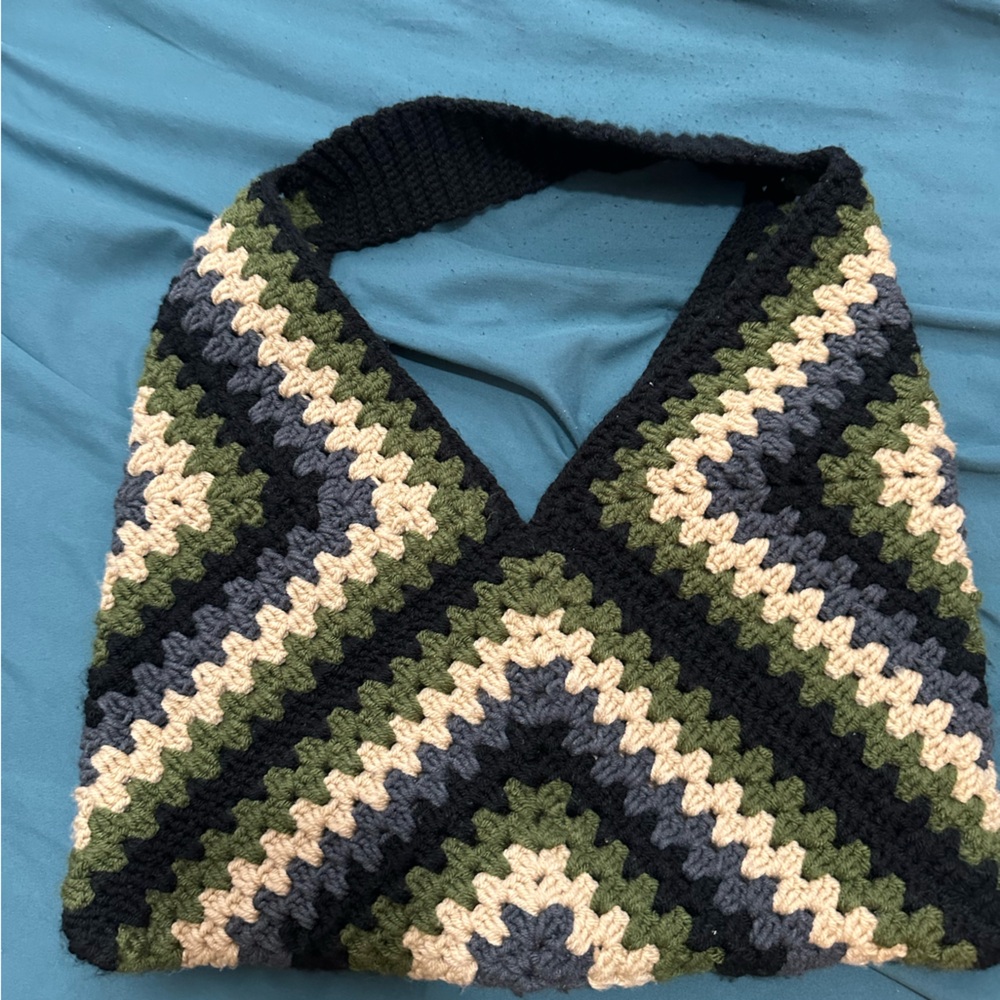 Crochet Chevron Pattern Bag